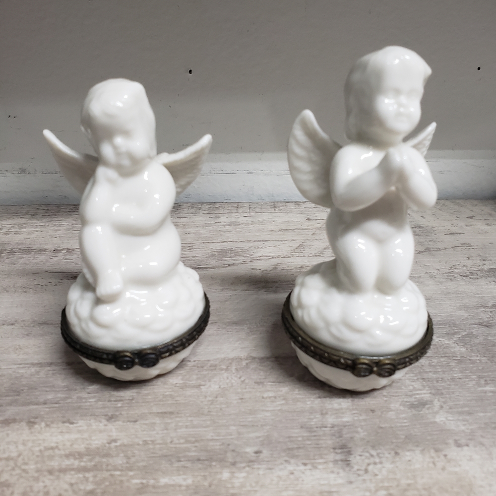 Vintage White Porcelain Angel Cherub Trinket Box Set of 2 Playing Angels Wings